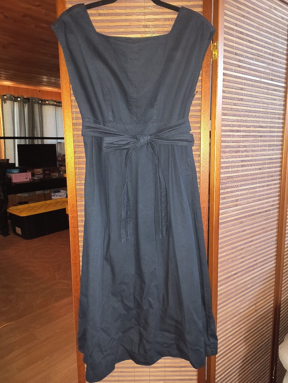 CourtShop Classic Black Dark Navy Blue Open Back Midi Dress with Square Neck